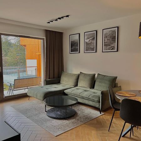 Modern Stone Hill Apartment ชกลาร์สกา ปอเรมบา ภายนอก รูปภาพ